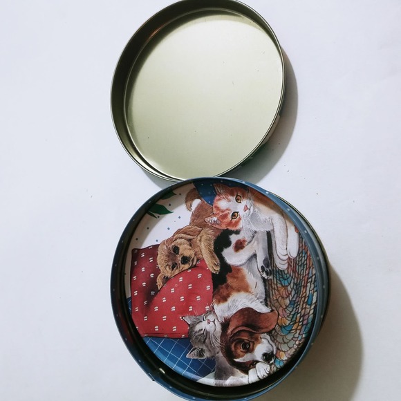 Sleeply Puppies & Kittens Metal Coasters w/ Cork Back Set of 6 In Tin (ebab) - Picture 4 of 4